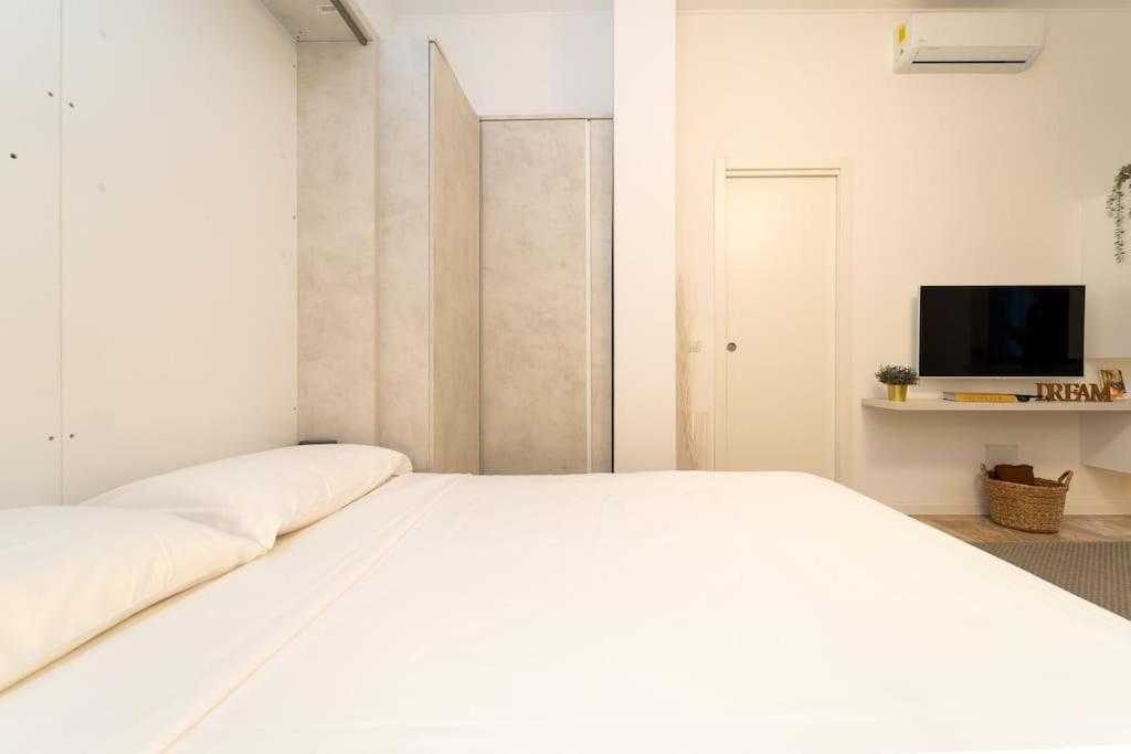 Porta Venezia Nuovo E Accogliente Appartamento Milán Exterior foto